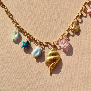 سلسلة البحر الجميلة مع تعليقات بحرية"